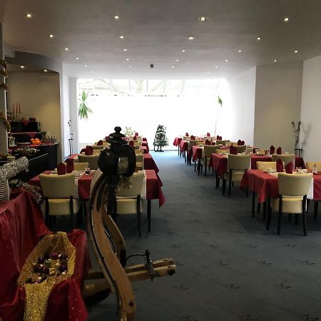 Hotel Bitterfelder Hof Εξωτερικό φωτογραφία