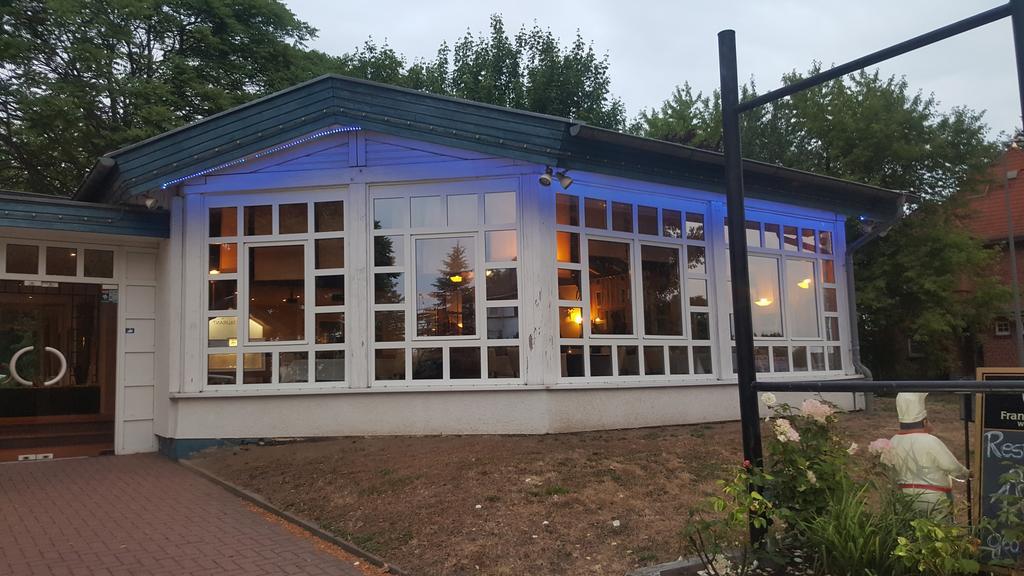 Hotel Bitterfelder Hof Εξωτερικό φωτογραφία