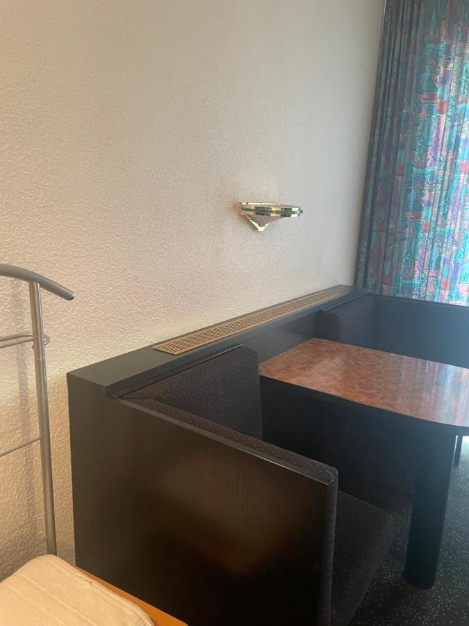 Hotel Bitterfelder Hof Εξωτερικό φωτογραφία