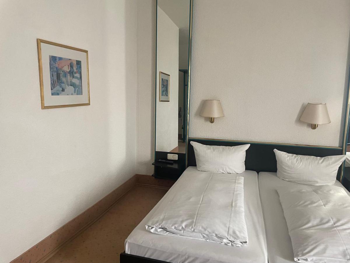 Hotel Bitterfelder Hof Εξωτερικό φωτογραφία